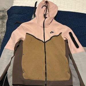 Nike Sportswear Tech Fleece Full-Zip Hoodie